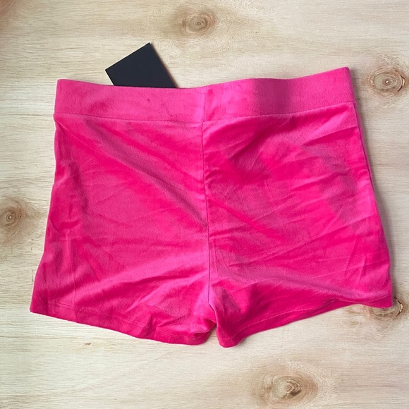 VELOUR SHORTS - Picture 8 of 10